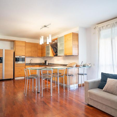 Large Well-Equipped Appartement Near Como Lake Lecco Exterior photo